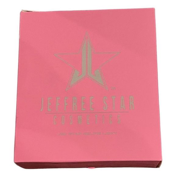 ⭐️⭐️HOST PICK⭐️⭐️ BNIB Jeffree Star LED Selfie Light - Picture 1 of 3